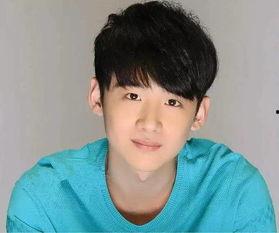 娱乐八卦吃瓜白敬亭,娱乐圈的“吃瓜达人”,揭秘明星幕后故事 第3张 娱乐八卦吃瓜白敬亭,娱乐圈的“吃瓜达人”,揭秘明星幕后故事 第3张